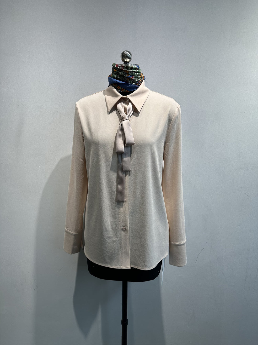Women's Elegant Bow Blouse Mune Fashion