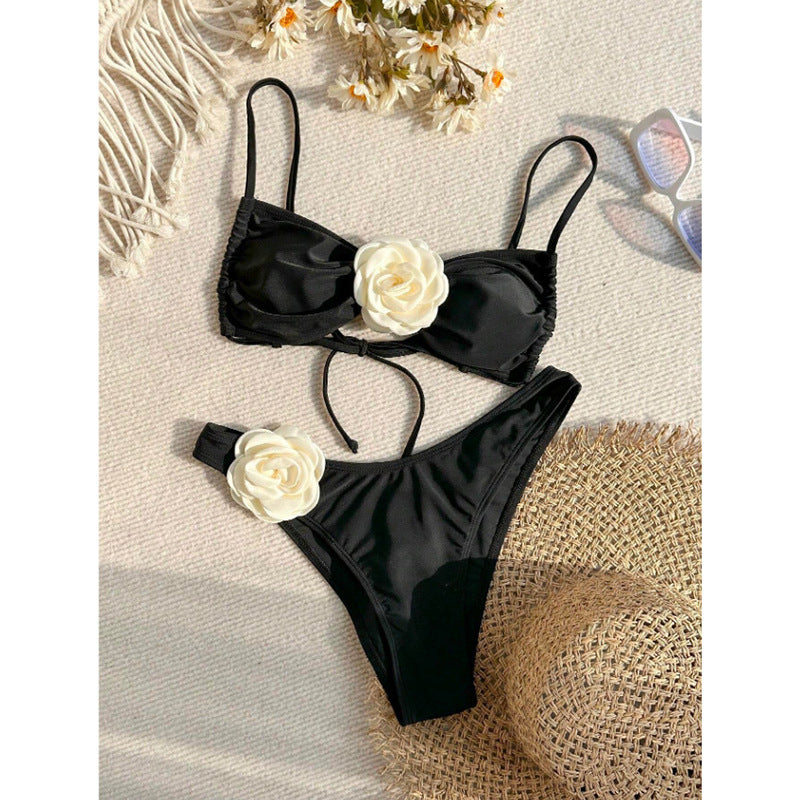 Ladies Elegant Bikini with Floral Decor Mune Fashion