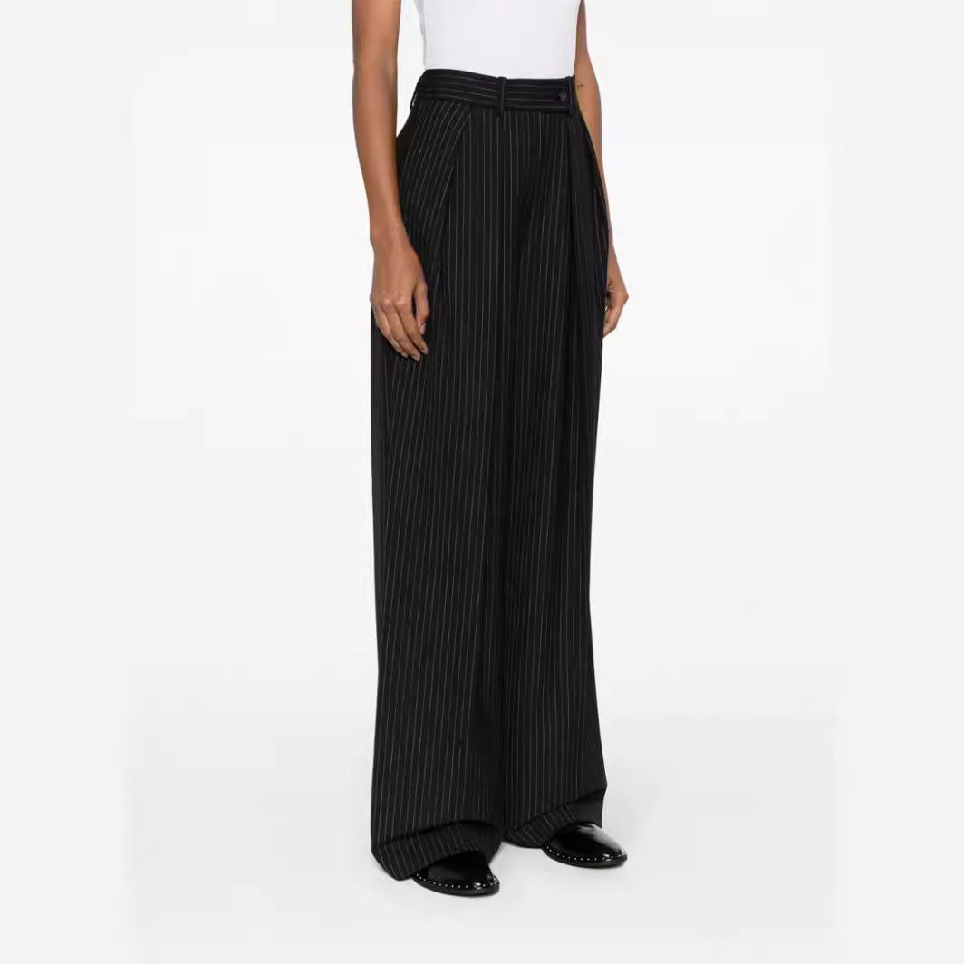 Women's Two-Piece Pinstripe Suit with Oversized Double-Breasted Design and Wide Pleated Trousers Mune Fashion