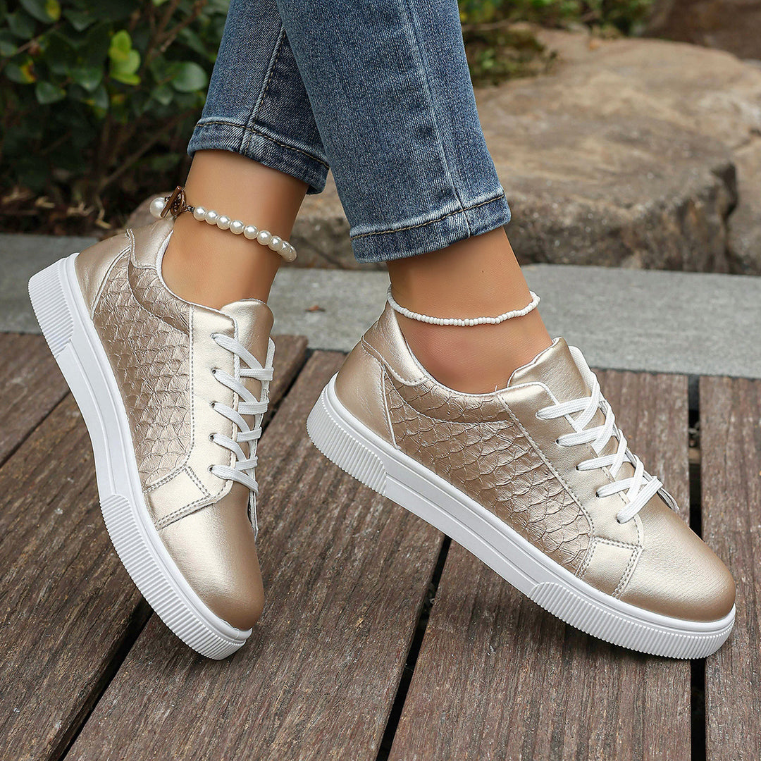 Women's Flat Sneakers with Metallic Finish and Embossed Side Texture Mune Fashion