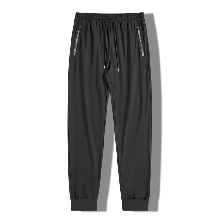 Men's sporty jogging pants with side zip pockets Mune Fashion