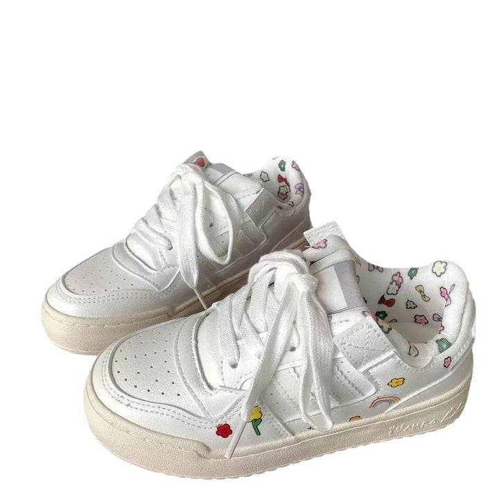 Women sneakers in classic design with breathable surface Mune Fashion