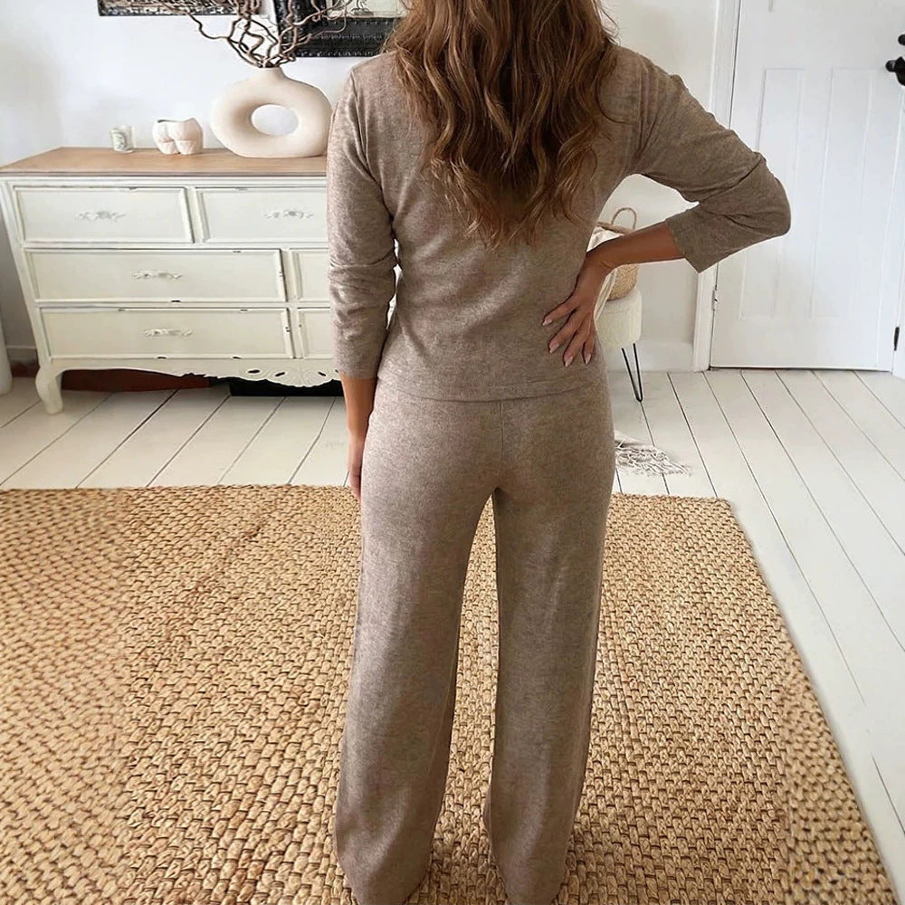 Women's Fashionable Jumpsuit with Button Details and Wide Leg Mune Fashion