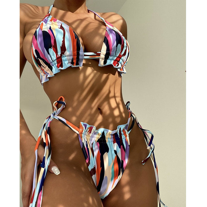 Women Triangle Bikini with Adjustable Ruffle Details Mune Fashion
