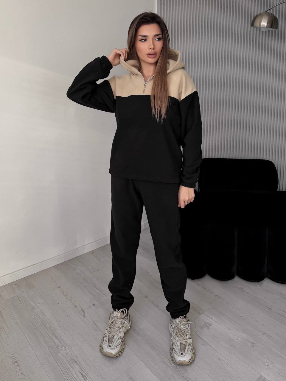 Women Two-Piece Color Block Loungewear Set with Half Zipper and Slim Jogging Pants Mune Fashion