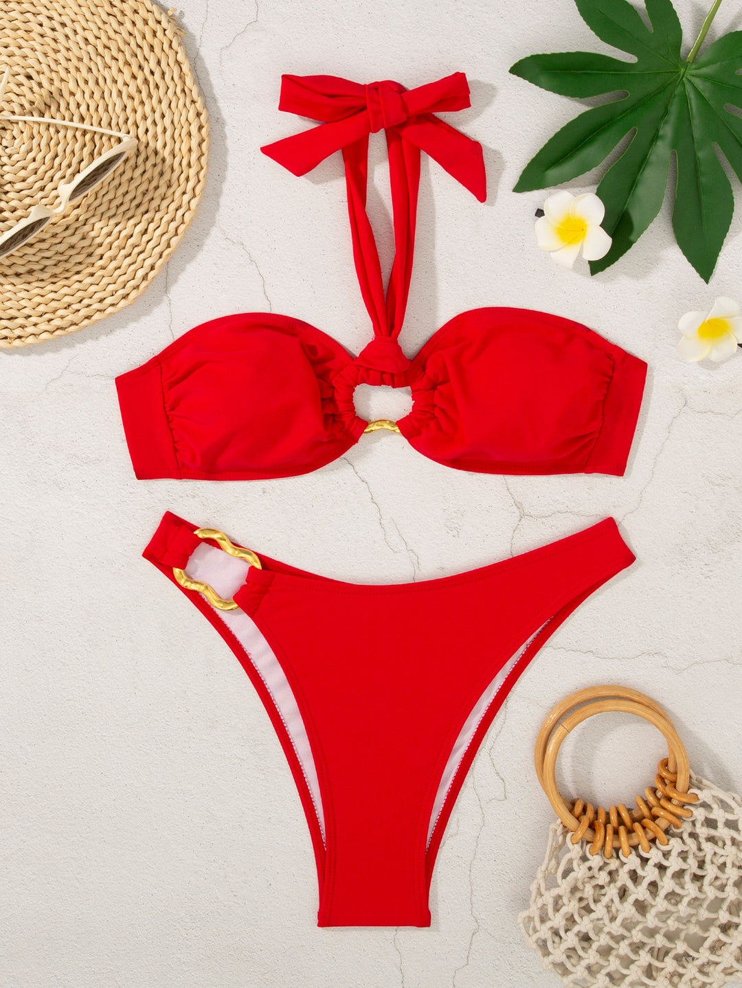 Women's bikini set with decorative ring and adjustable halter neck Mune Fashion