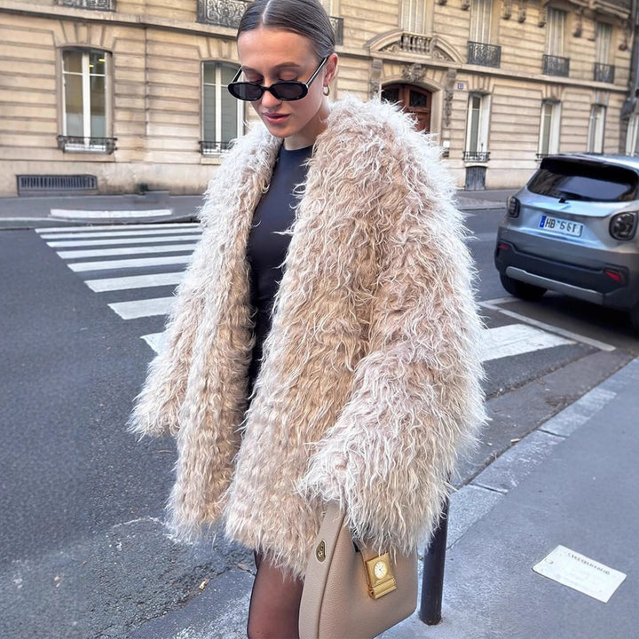 Women's Oversize Curly Faux Fur Coat in Shaggy Look Mune Fashion