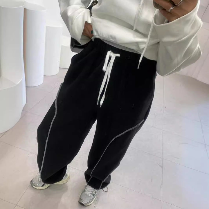 Women's Wide Sweatpants with Contrasting Seam Details and Drawstring Mune Fashion