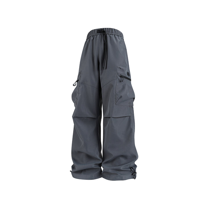 Men's wide technical cargo pants with multi pockets, drawstring and adjustable leg hems Drune