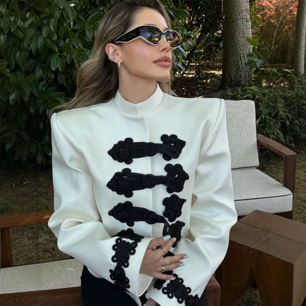 Women’s short blazer in military style with stand-up collar, decorative cord closures and contrasting application Mune Fashion