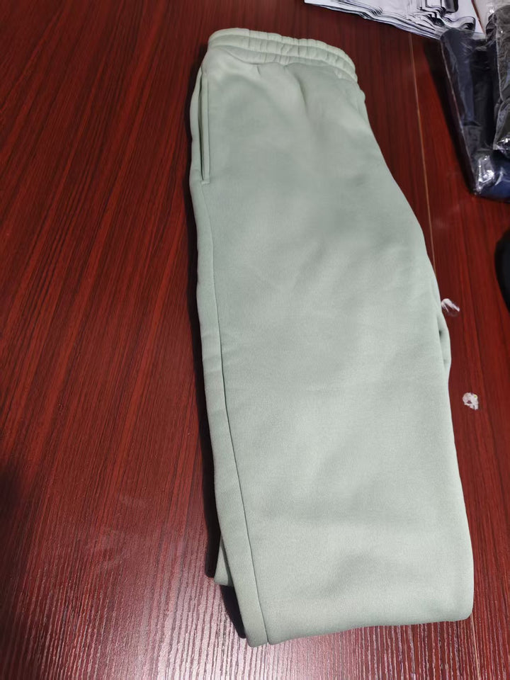 Men's loose oversized jogging pants with elastic waistband and drawstring Mune Fashion