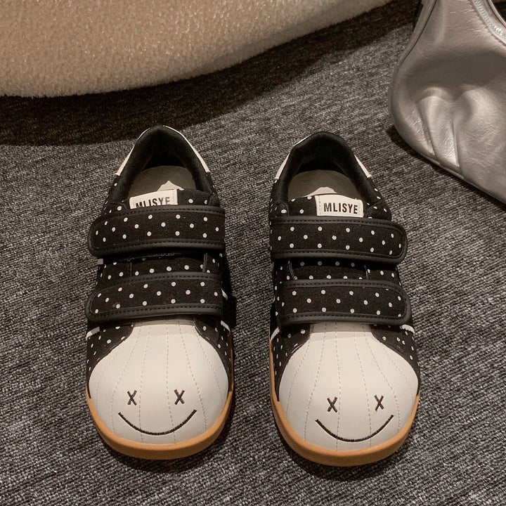 Women's sneakers with wide Velcro fastenings and casual design Mune Fashion