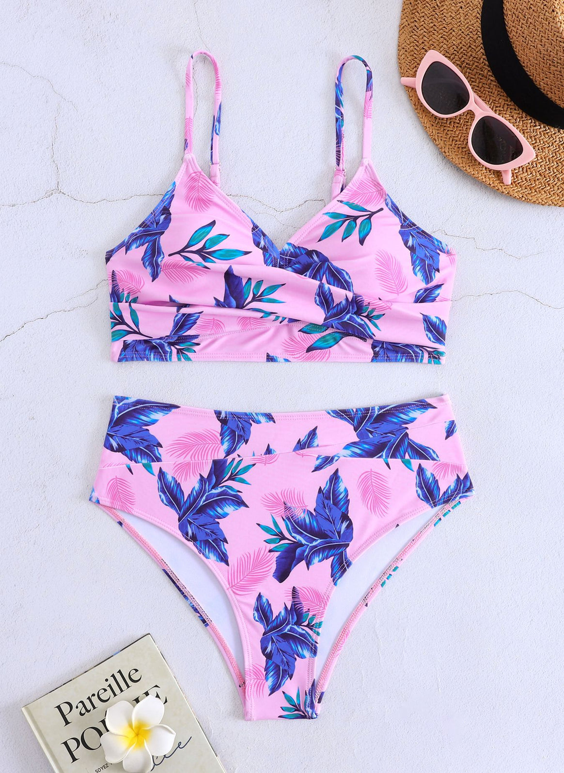 Women's bikini set with floral design and adjustable straps Mune Fashion