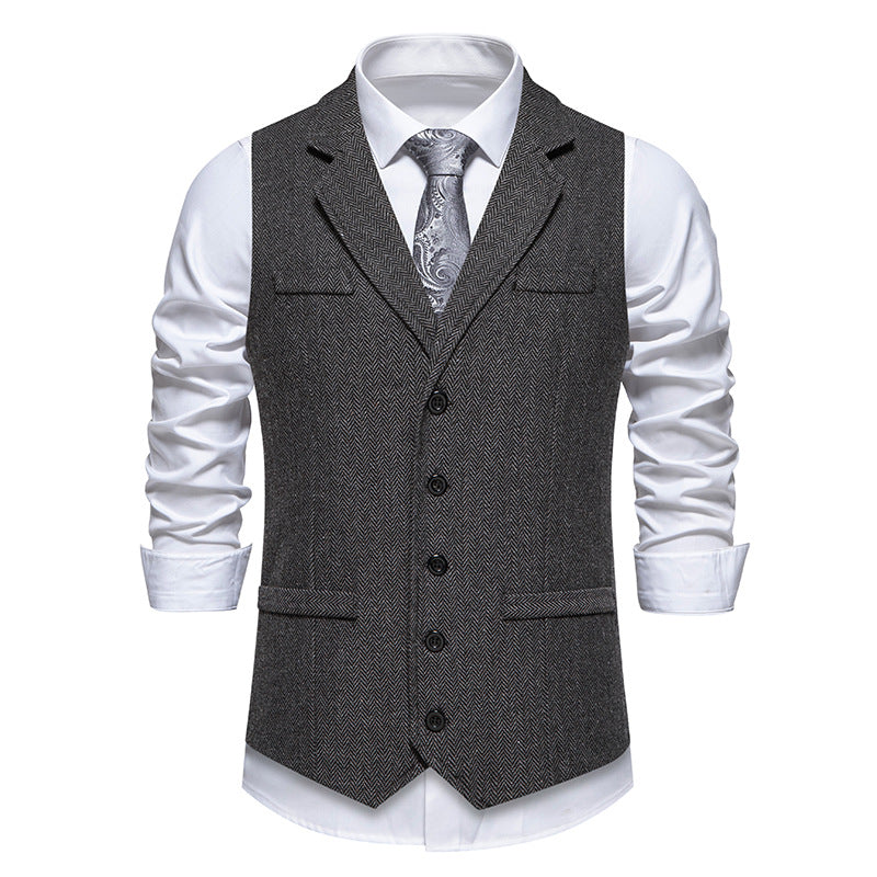 Men's tailored herringbone vest with lapel collar and classic button placket Mune Fashion