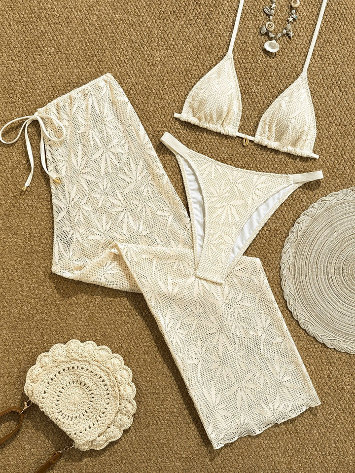 Ladies Bikini set with fashionable crochet pattern Mune Fashion