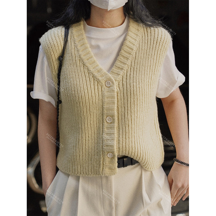 Women's Ribbed Knit Vest with V-Neck and Button Closure Mune Fashion