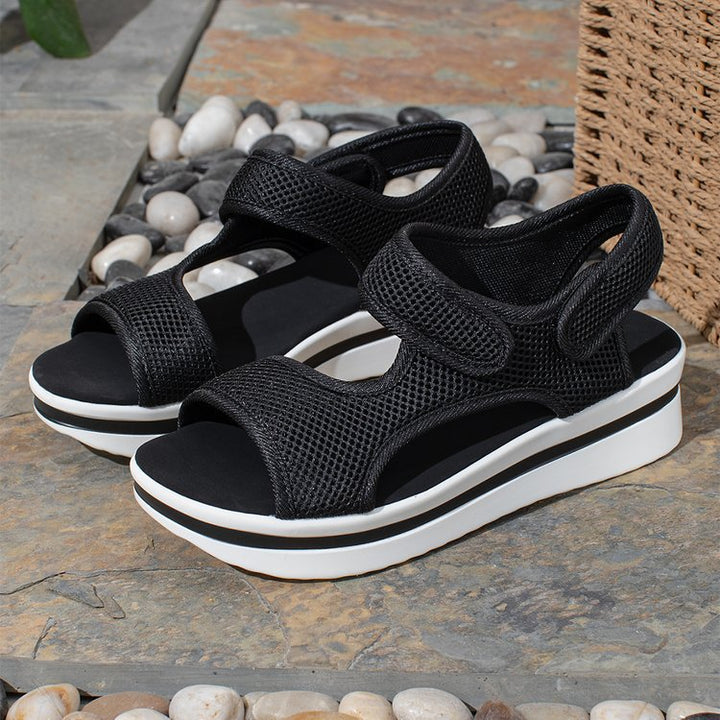 Damen Keil-Sandalen mit atmungsaktivem Mesh und verstellbaren Klettverschlüssen Mune Fashion