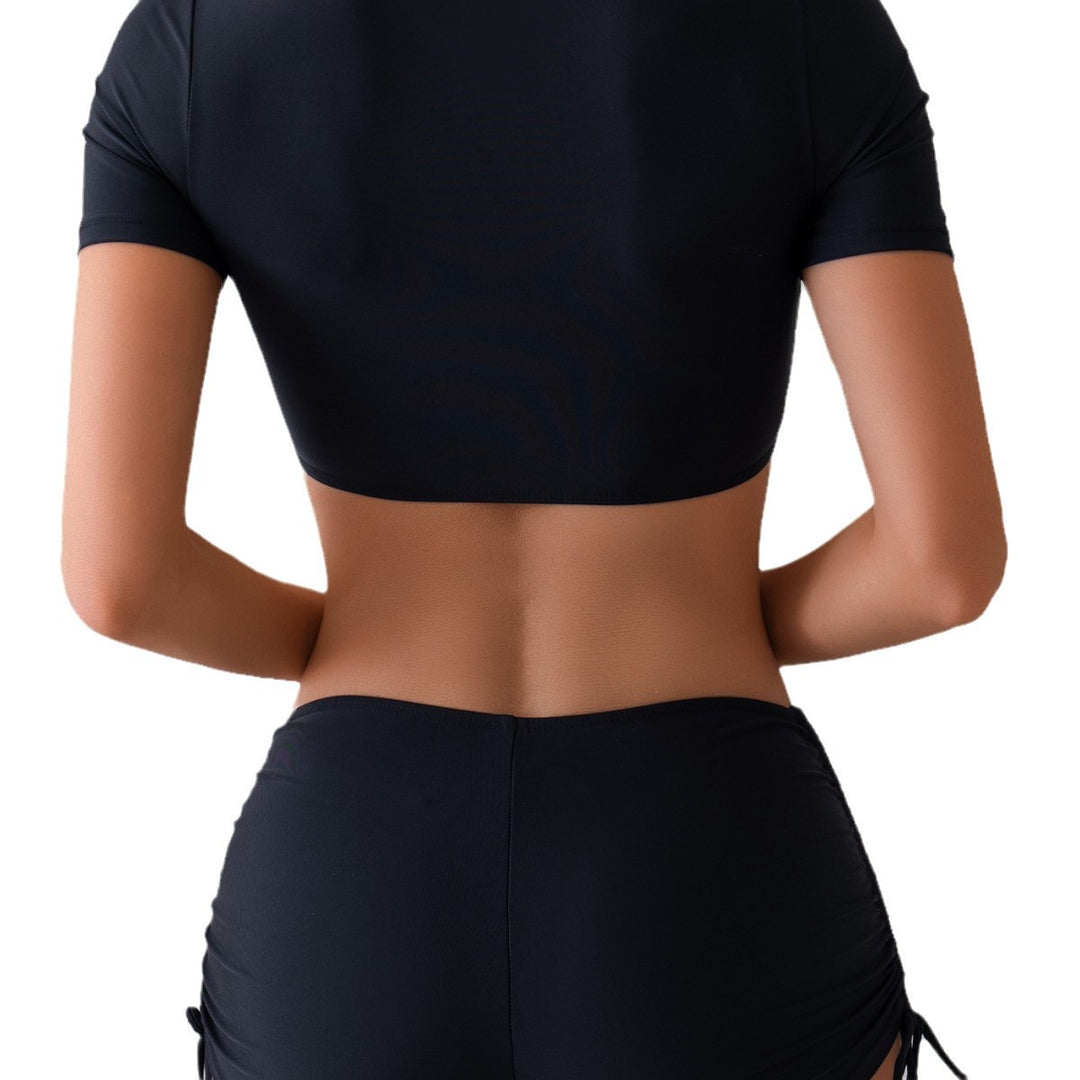 Women's Sporty Crop Top with High-Waist Shorts Mune Fashion
