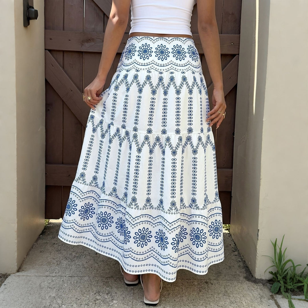 Women's long, airy skirt with handcrafted embroidery Mune Fashion