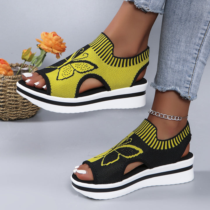 Women's knitted wedges with platform sole and butterfly motif Mune Fashion