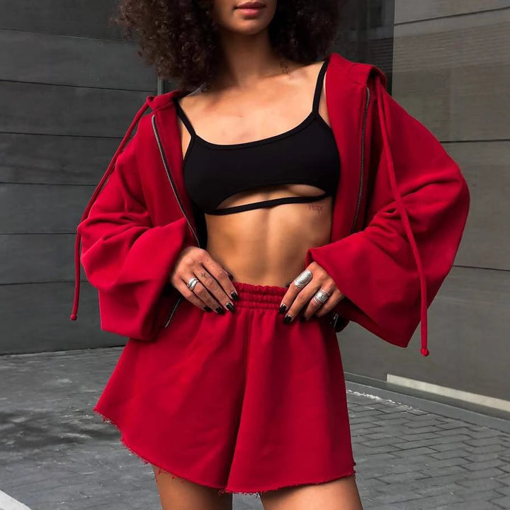 Women's oversized Cropped-Zip-Hoodie with voluminous balloon sleeves and elastic high-waist lounge boxer shorts Mune Fashion
