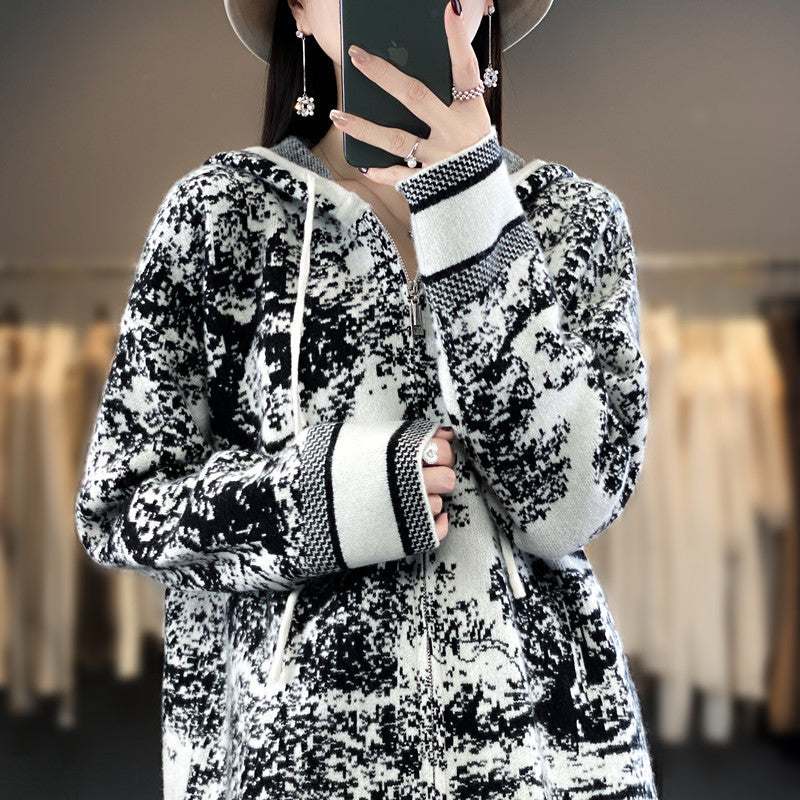 Women's Oversize Jacquard Cardigan with Hood and Zipper Mune Fashion