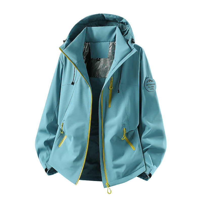 Men's Water-Repellent Softshell Jacket with Hood and Zipper Pockets Mune Fashion