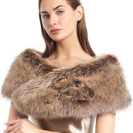 Women's Removable Faux Fur Stole with Voluminous Shawl Collar Mune Fashion
