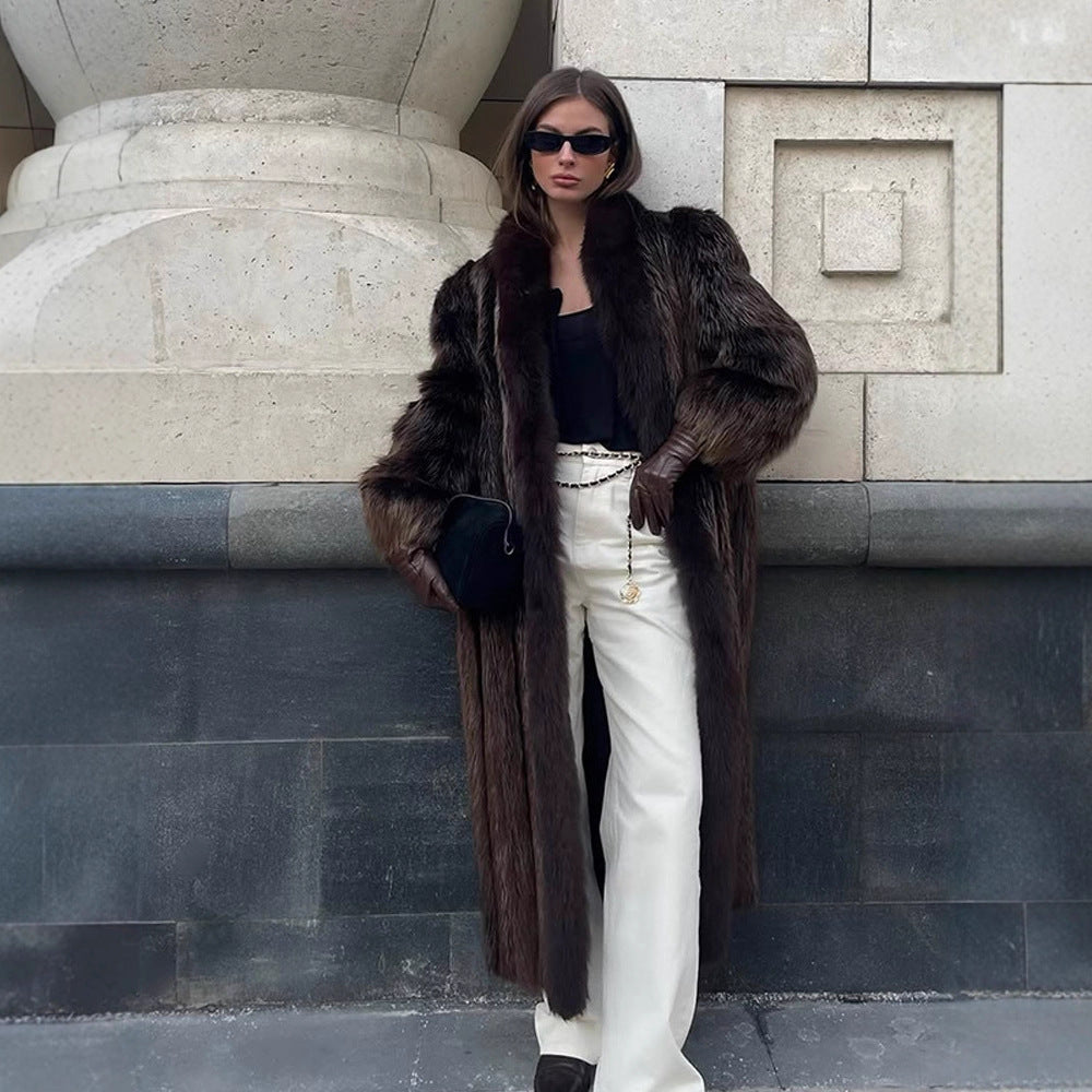 Women Luxurious Long Fur Coat with Wide Collar and Voluminous Sleeves Mune Fashion