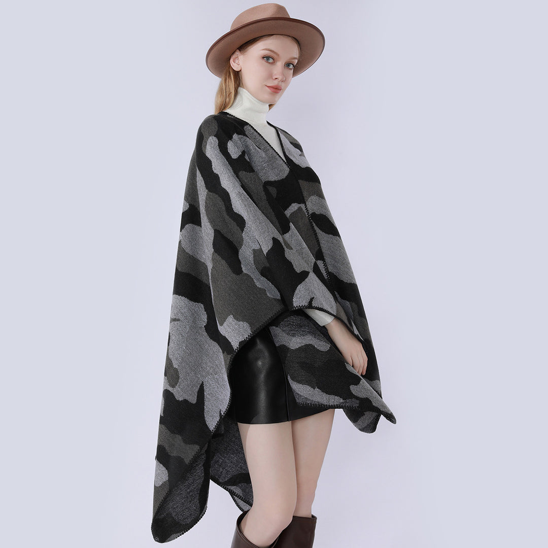 Ladies Oversize Cape with Camouflage Jacquard, open Kimono drape and decorative seam