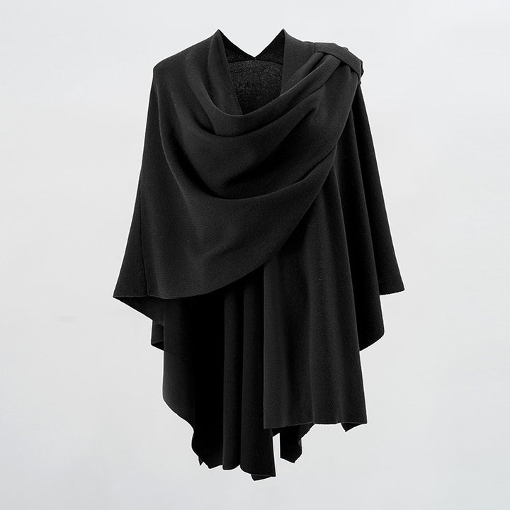 Women's hooded poncho made of fine knit with asymmetric hem Mune Fashion