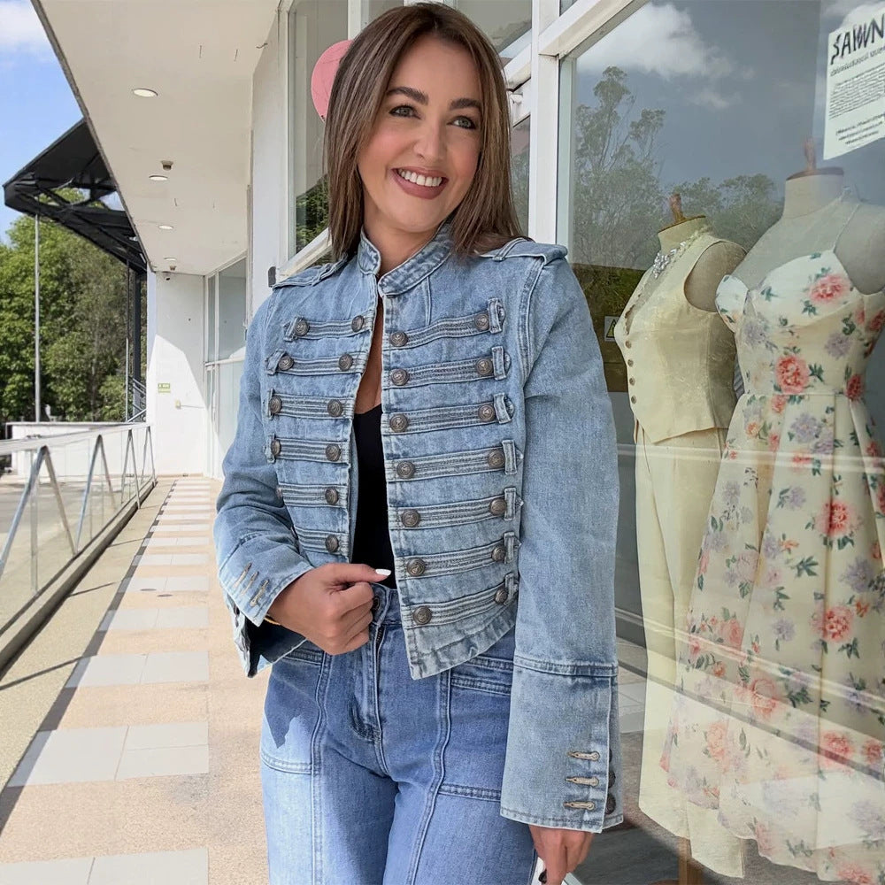 Women's short-cut denim jacket in military-inspired style with decorative button plackets Mune Fashion