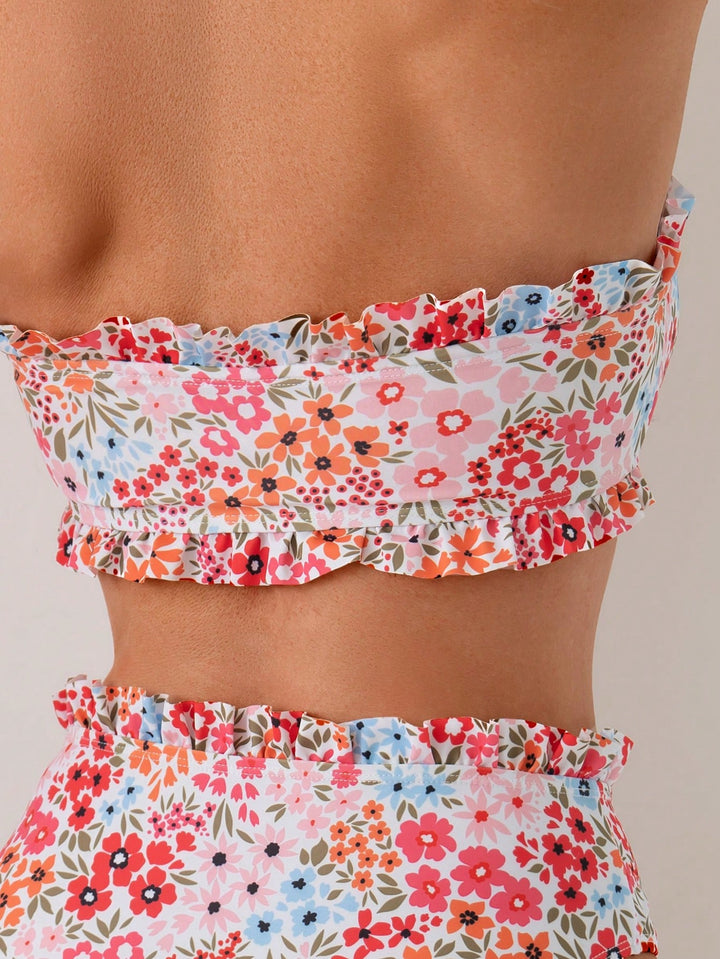 Women's bandeau bikini with playful ruffle design Mune Fashion