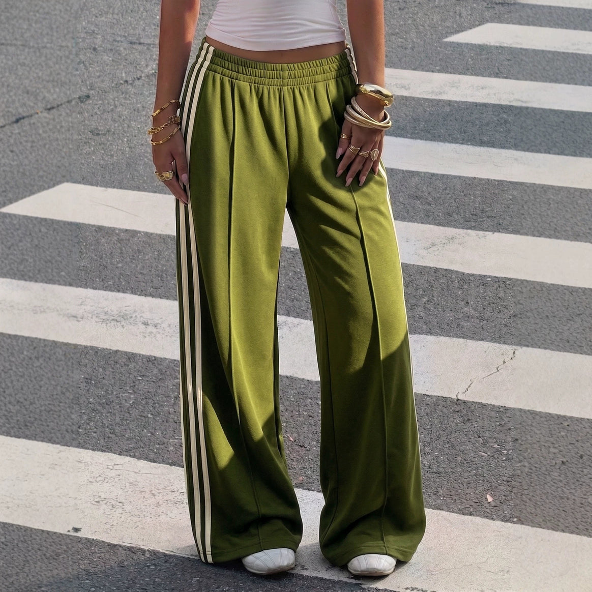 Women's Wide Training Pants with Elastic Waistband and Contrast Stripes Mune Fashion