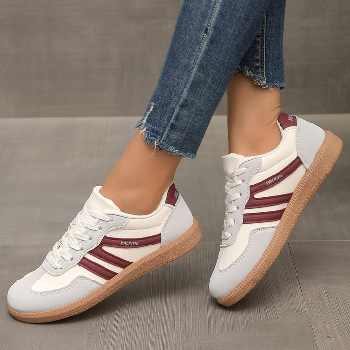 Damen Retro-Sneaker mit Veloursleder-Optik, gepolstertem Komfortfußbett und profilierter Gummilaufsohle Mune Fashion