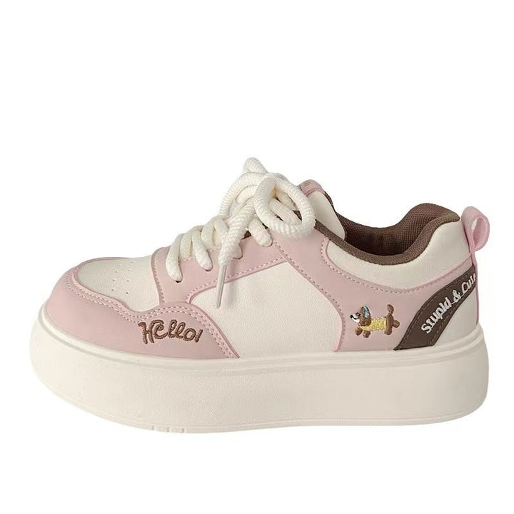 Women's trendy sneakers with playful animal motif and cushioned sole Mune Fashion