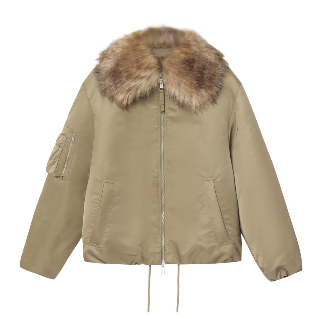 Women's short bomber-style parka with voluminous fur collar and drawstring Mune Fashion