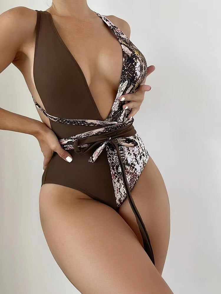 Women One-Piece Swimsuit with Refined Snake Print Details Mune Fashion