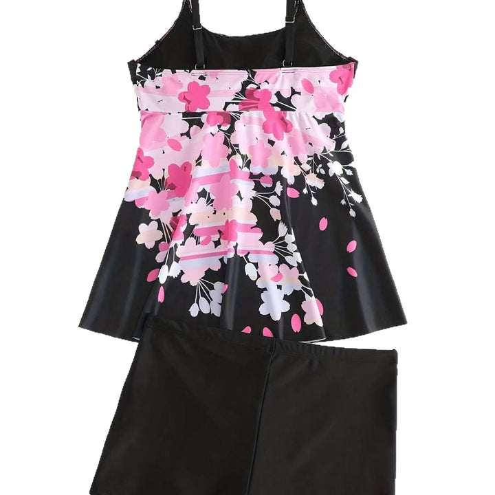 Women’s swim set with floral top and shorts Mune Fashion