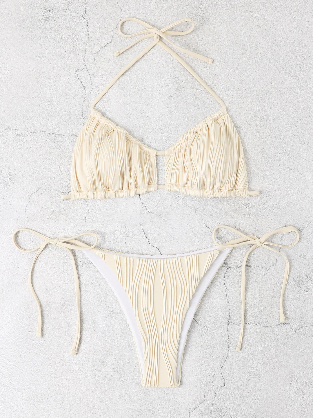 Women's Triangle Bikini Set with Refined Ruffle Details Mune Fashion