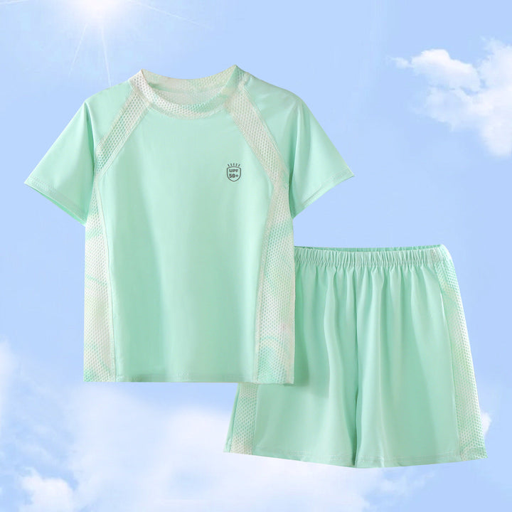 Women's UV protection bath set with short sleeve rash guard and elastic swimming shorts Mune Fashion