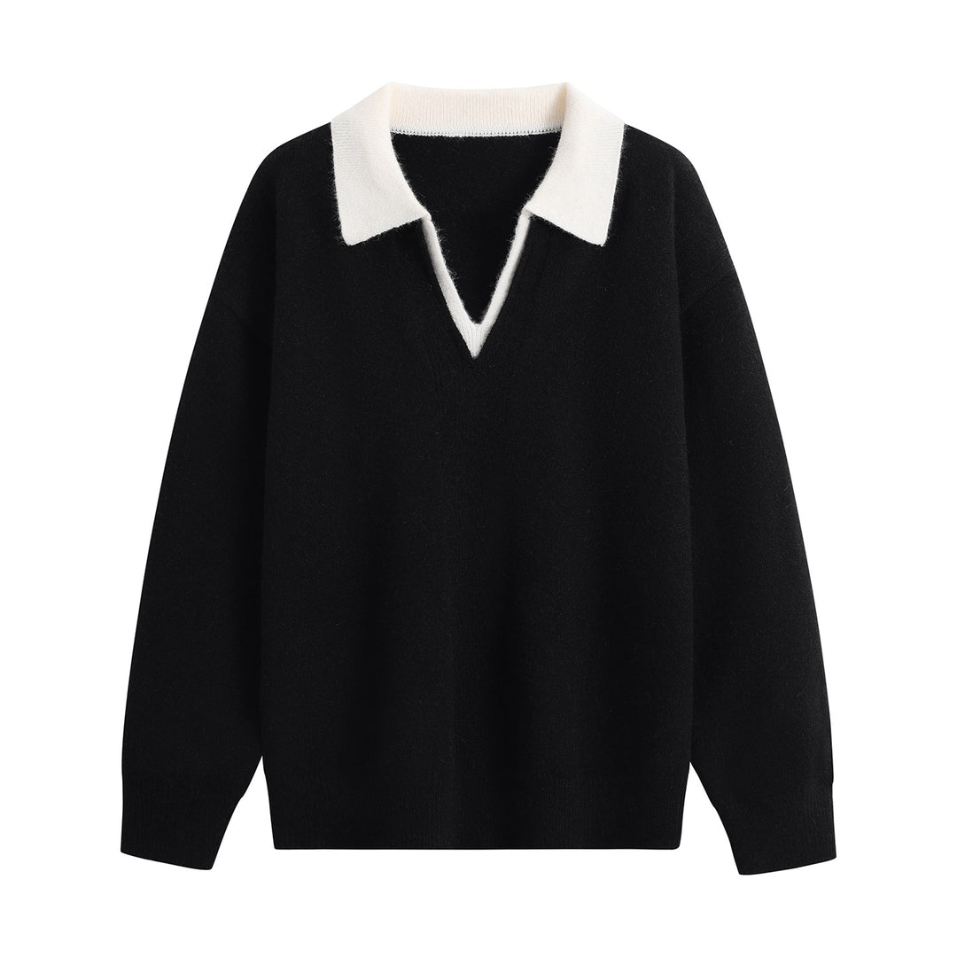 Women's Oversize Polo Knit Sweater made of soft wool blend with contrast collar and deep V-neck Mune Fashion