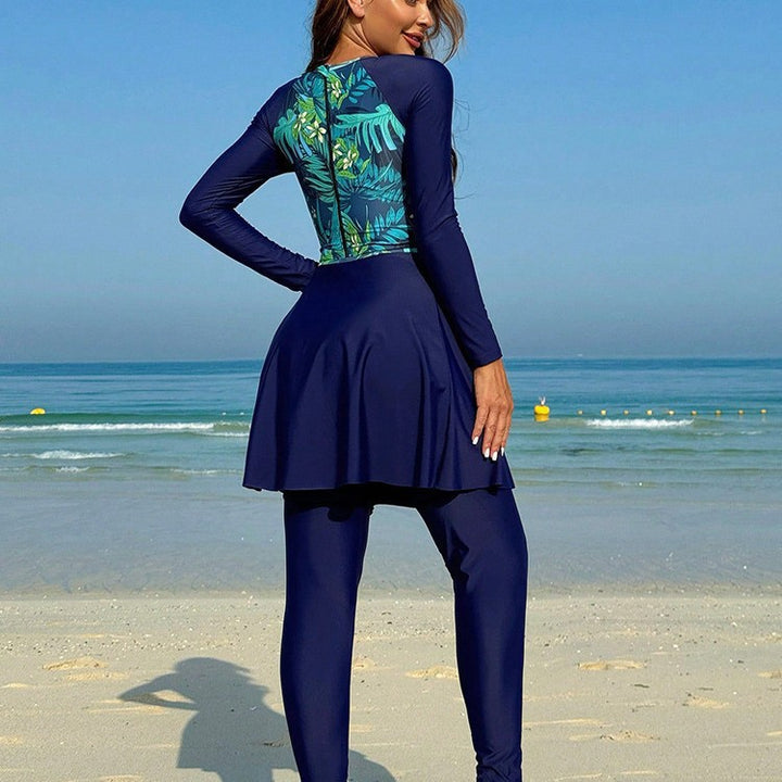 Ladies' sporty swimsuit one-piece with stylish skirt Mune Fashion
