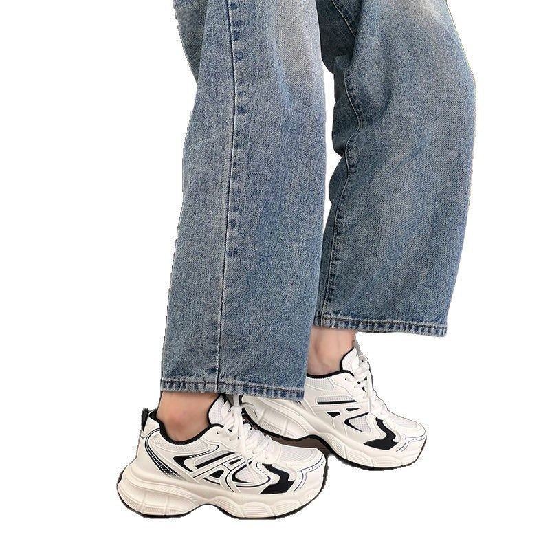 Women's sporty sneakers with ergonomic cushioning and breathable mesh upper Mune Fashion