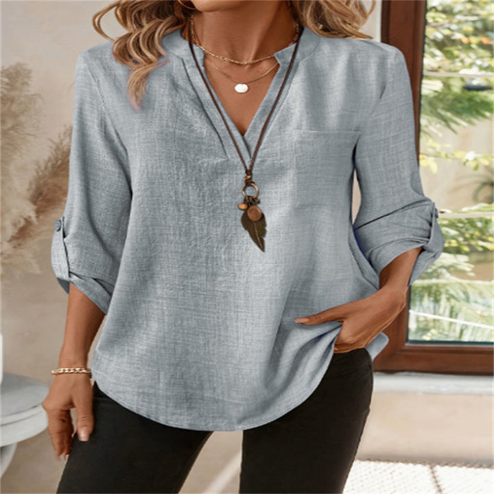 Women casual linen look blouse with V-neck, chest pocket androllable sleeves Mune Fashion