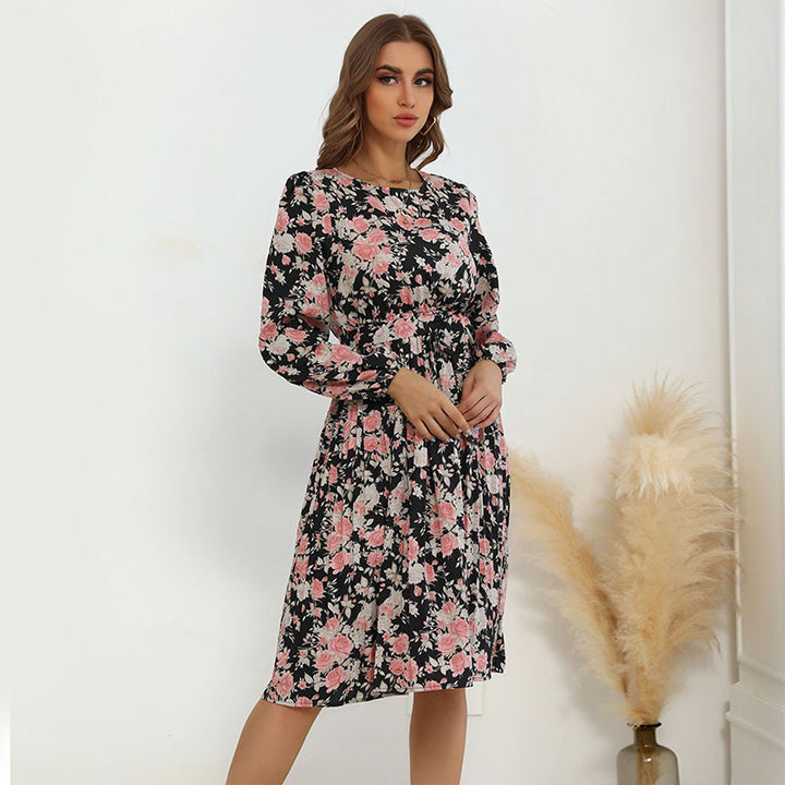 Women's midi dress with floral all-over print, waist gathering, and side slit Mune Fashion