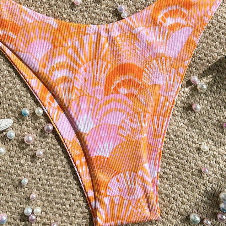 Women's Triangle Bikini with Shell Pattern Mune Fashion