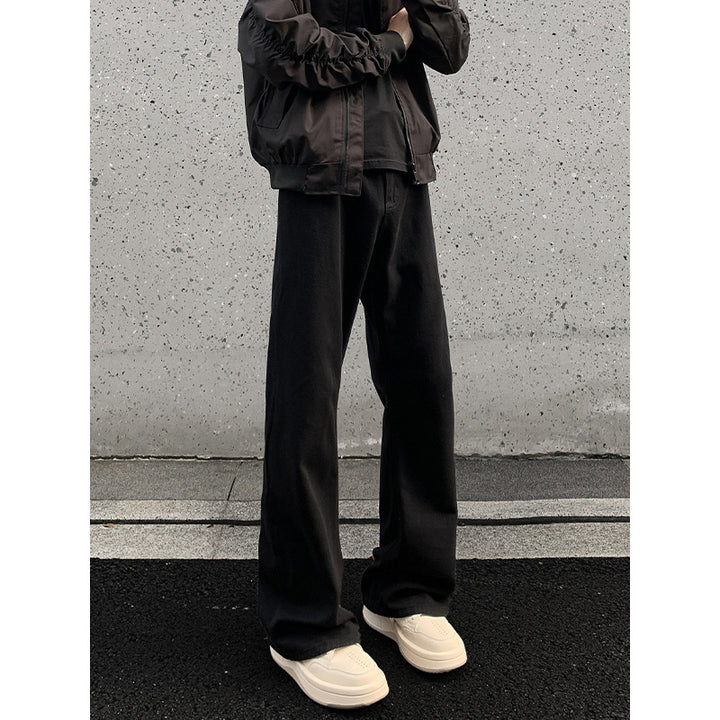 Men's comfortable and loose jeans with classic cut Mune Fashion