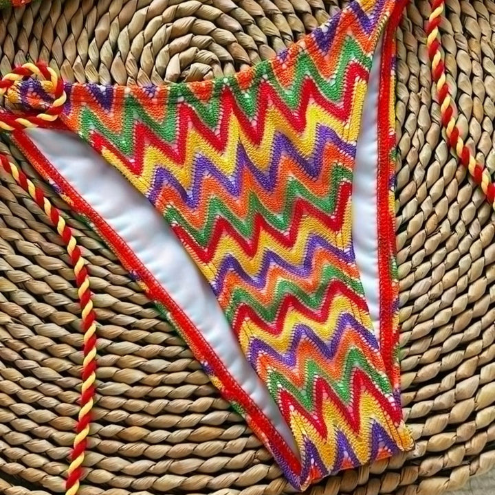 Women's Triangle Bikini with striking wave pattern Mune Fashion