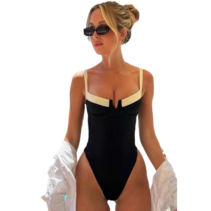 Women High-quality swimsuit with elegant cutouts Mune Fashion